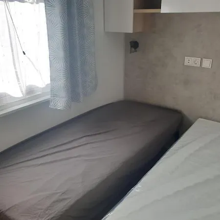 Mobil-home 2023 Rapidhome Panorama 3 6 Velos Lave-vaisselle 2 Piscines Couvertes Litteau