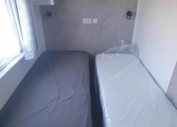 Kemp Mobil-home 2023 Rapidhome Panorama 3 6 Velos Lave-vaisselle 2 Piscines Couvertes