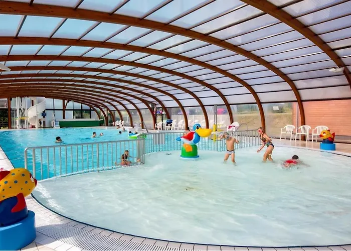 Mobil-home 2023 Rapidhome Panorama 3 6 Velos Lave-vaisselle 2 Piscines Couvertes